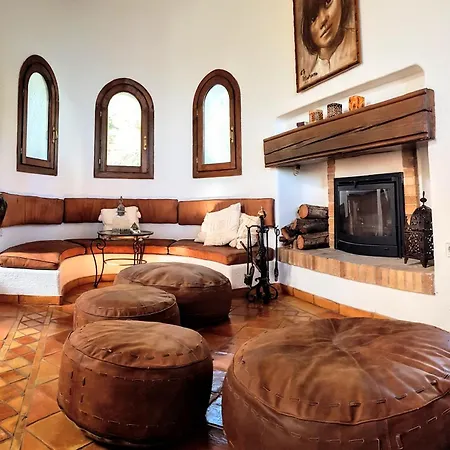 Paradise Garden Sea-view Local Style Villa *