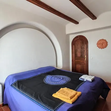 Paradise Garden Sea-view Local Style Villa Altea